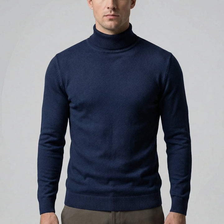Stilren smalskuren herrpolotröja. Mason-modell i mjukt stickat material, idealisk för en elegant look.