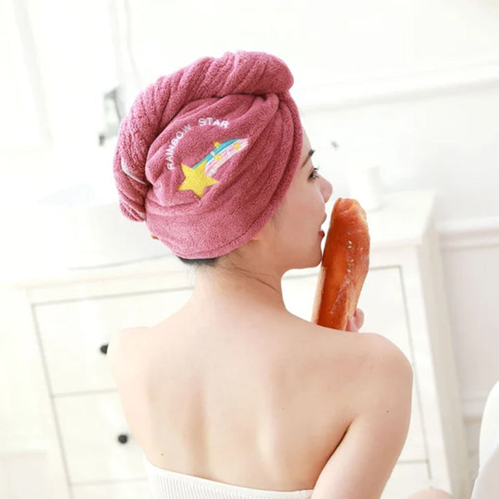 "Snabbtorkande mikrofiber handduksmössa i rosa, superabsorberande och frizz-minskande, perfekt för alla hårtyper."