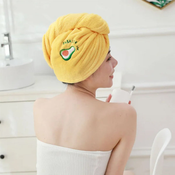 "Snabbtorkande mikrofiber handduksmössa i rosa, superabsorberande och frizz-minskande, perfekt för alla hårtyper."
