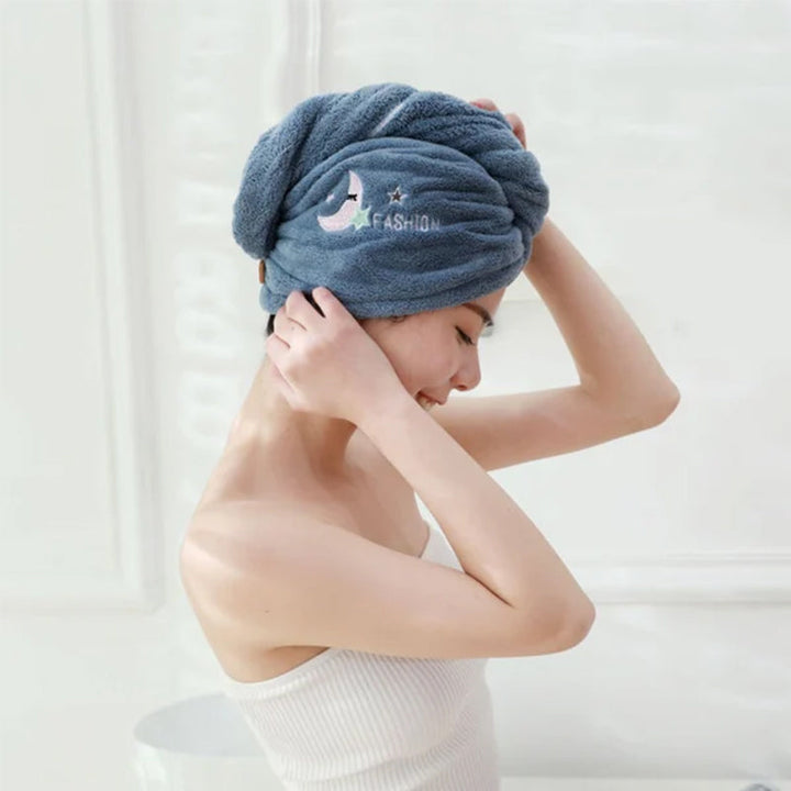 "Snabbtorkande mikrofiber handduksmössa i rosa, superabsorberande och frizz-minskande, perfekt för alla hårtyper."