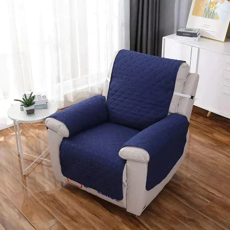 Sofföverdrag i mjukt tyg för 3-sits soffa, skyddar mot smuts.