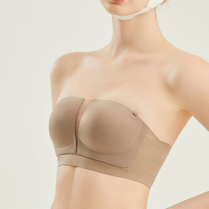 "Sömlös bh i beige med 3D-lyft, halkfri funktion, formande design. Bekväm och stilren med avancerad teknologi."