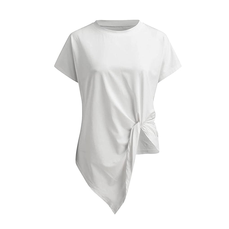 Enkel och elegant design på Dam T-shirt med knutdetalj.