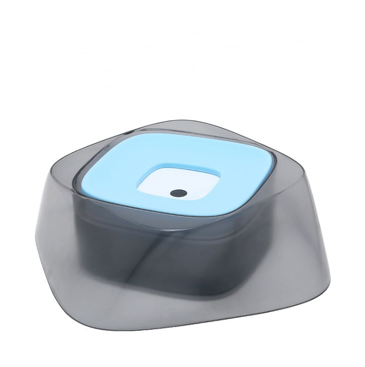 Innovativ spillsäker hundvattenskål med halkskydd. Perfekt vattenplats som håller golv och bil rena.