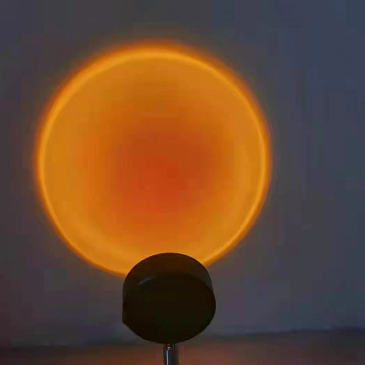 Magisk solnedgångsprojektionslampa för hemmabruk, skapar en varm och avkopplande atmosfär.