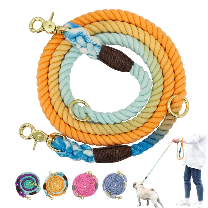 Idealisk för utomhusliv: slitstarkt hundkoppel i bomull med spiraldesign. Rosa och grönrosa för stil.