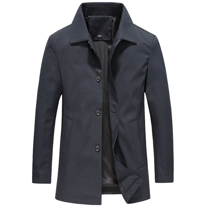Elegant enfärgad herrjacka, lång och stilren. Idealisk som höstjacka och vardagsplagg. Vindresistent.