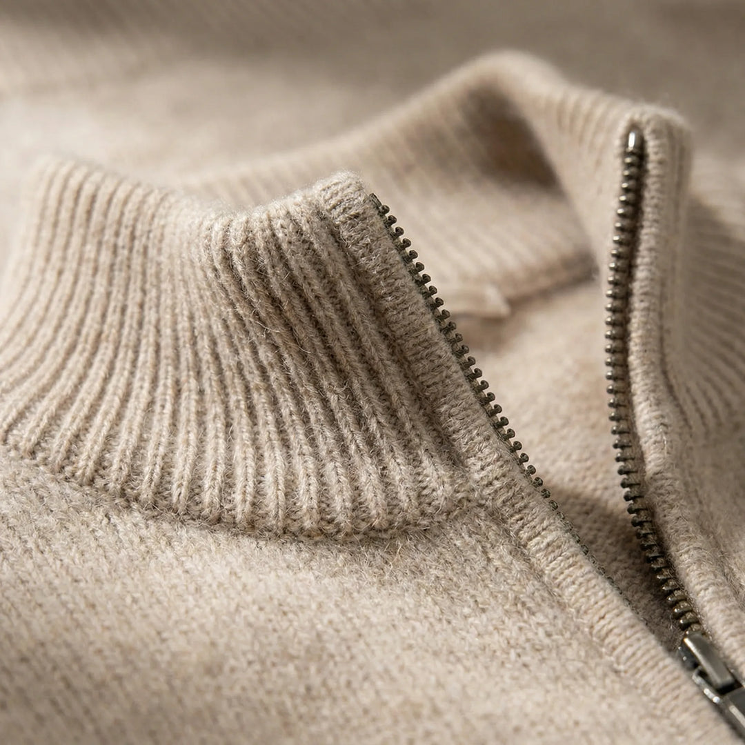 Bekväm stickad herrkofta med hel dragkedja. Regular fit cardigan för stilren vardagslook.