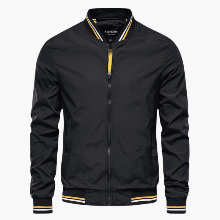 Modern herrjacka i svart med elegant strukturerad yta, perfekt för att lyfta din stil. En bekväm och trendig jacka.