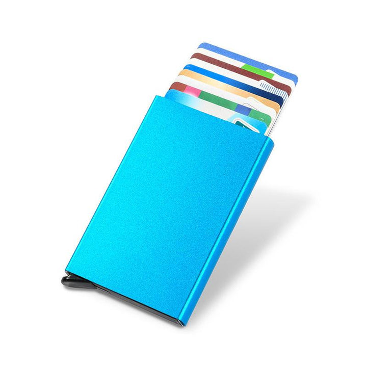 Stilren RFID-blockerande plånbok i aluminiumlegering, kompakt design, skyddar kort mot stöld. Finns i flera färger.