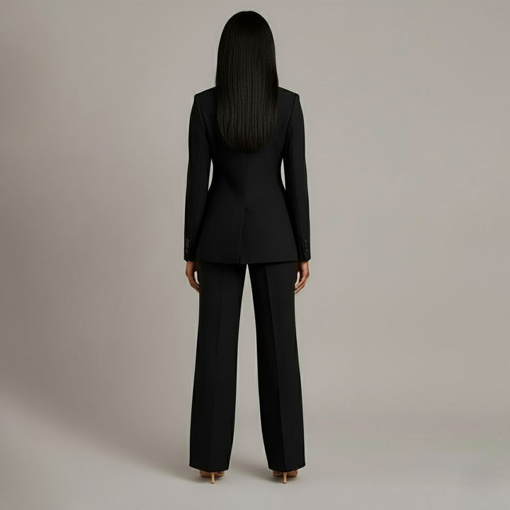 Blått damkostymset, mångsidig business casual. Modern kavaj & vida byxor för den stilmedvetna.
