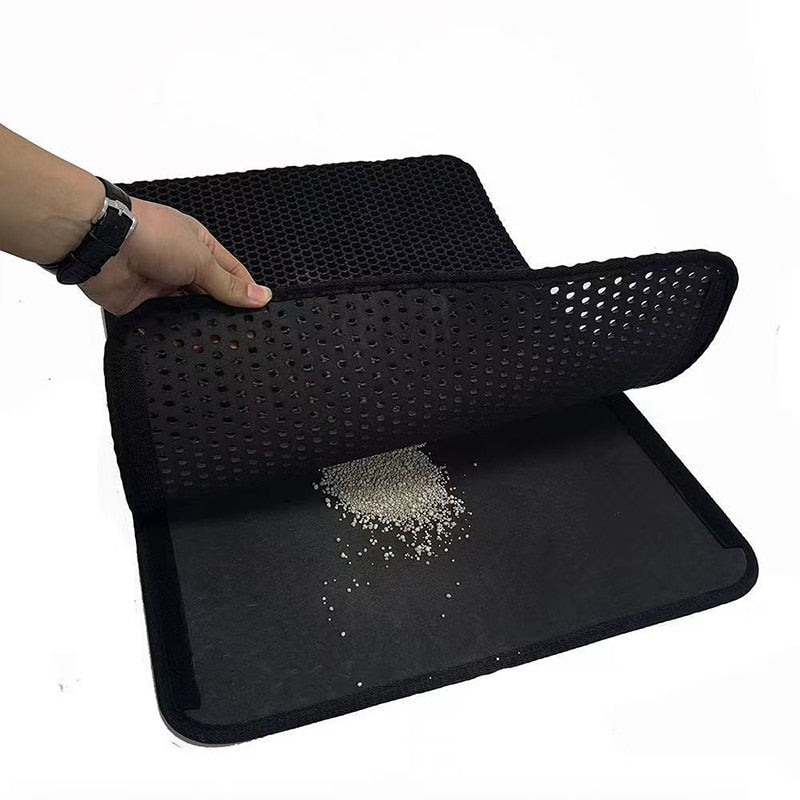 Innovativ kattsandmatta som fångar sand och förhindrar lukt. Enkel att tömma och rengöra.