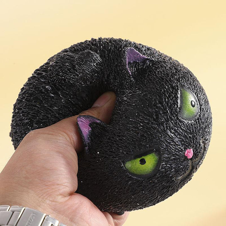 Stresslindrande boll i kattskepnad, söt och mjuk med olika färger - perfekt för avkoppling och stressreduktion.