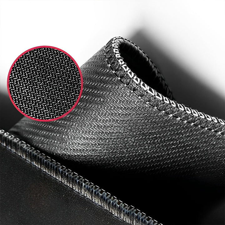 "Svart anti-slip tangentbordsunderlägg med tydliga genvägsmönster och halkfri botten, storlek 900x400 mm."