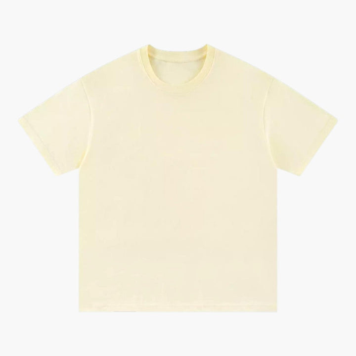 Närbild på tyget av en grå herr t-shirt med rund hals. Mjuk och andningsbar, idealisk för bekväm vardagsstil.
