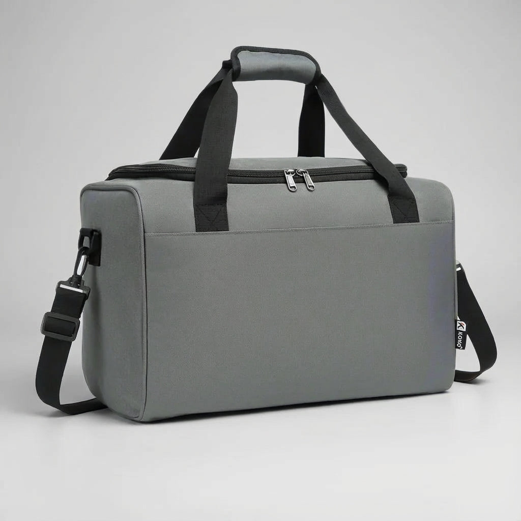 Kompakt Airlite weekendväska/handbagage, perfekt för korta resor. Rymlig trots smidigt format.