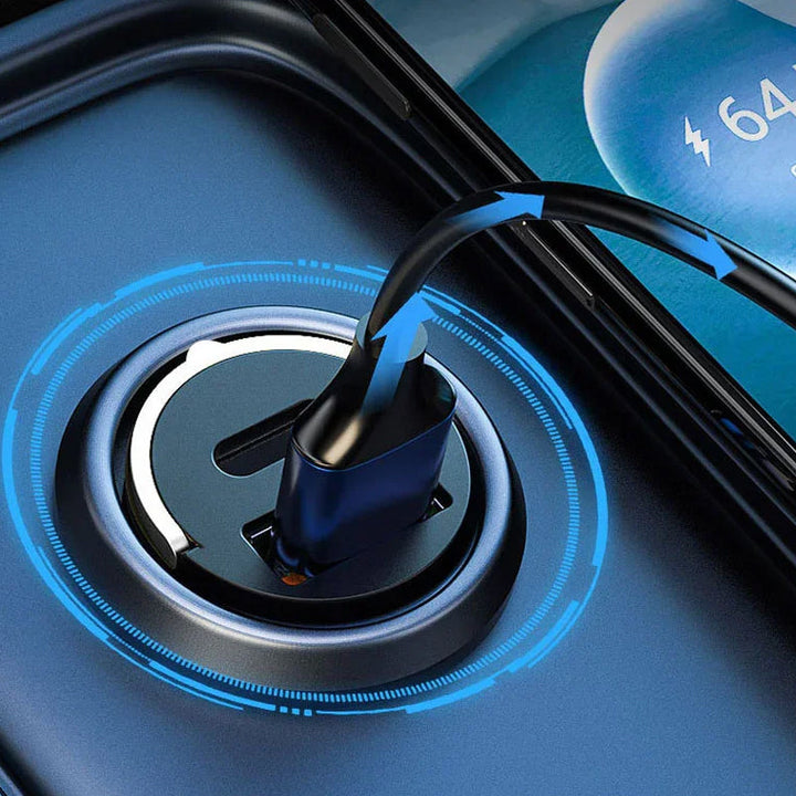 "Svart och silver, multikompatibel snabbladdande billaddare med USB och Typ-C portar för bilen, kompakt och säker."