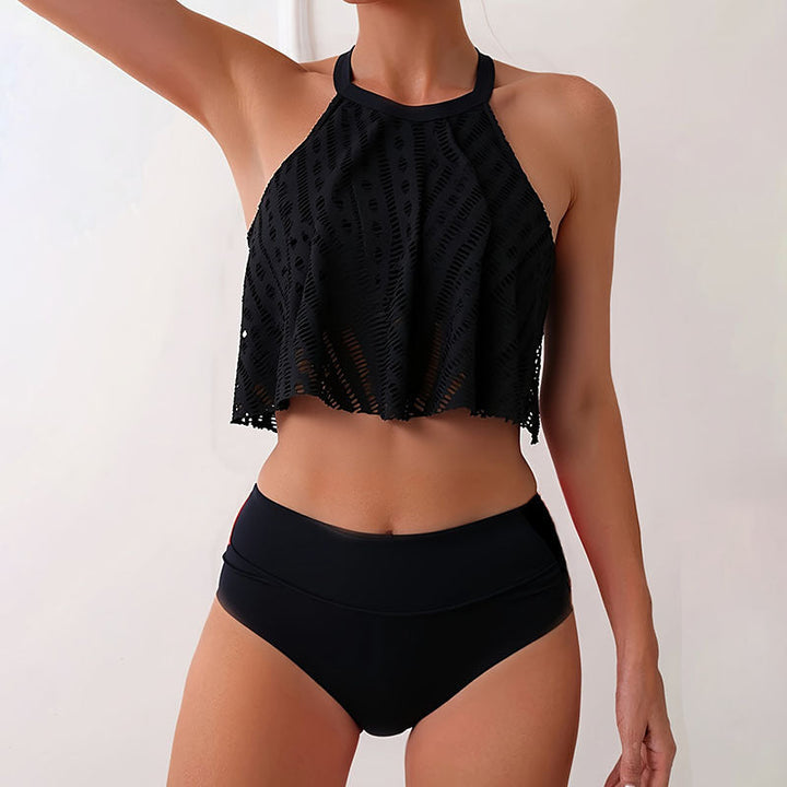 Svart sportig dam bikini med crop-top och hög midja. Perfekt för strand & sommarbad.