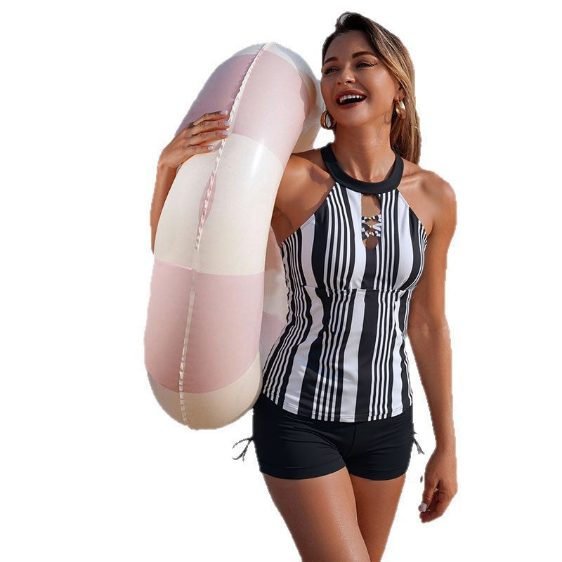 Elegant svart dam tankini med sportig topp och hög midja, stilfulla badkläder för kvinnor på sommaren.