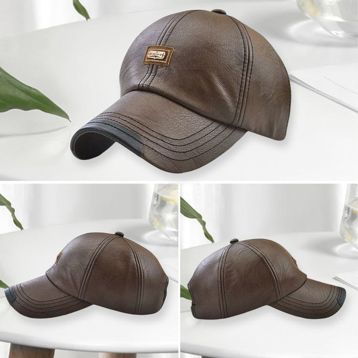 "Svart unisex PU läderkeps, justerbar med värmeisolering, klassisk design för både män och kvinnor, perfekt för kallt väder."