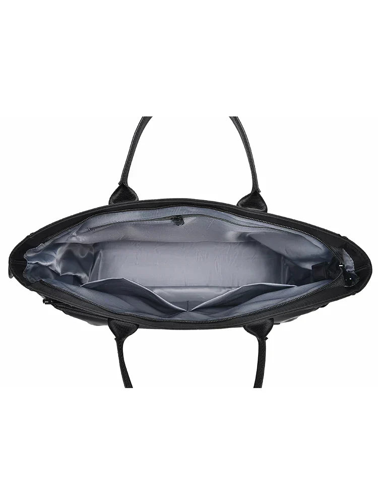 Vattentät svart unisex laptopväska med rymliga fack. Erbjuder optimalt skydd för din dator och tillbehör.