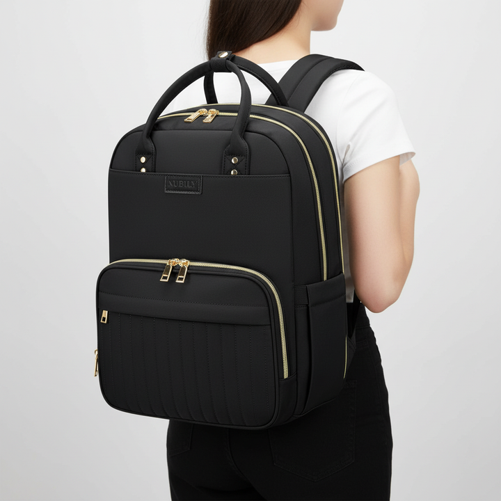 Organiserad pendlarryggsäck i svart, vattentät design för säker transport av laptop och dagliga tillhörigheter.