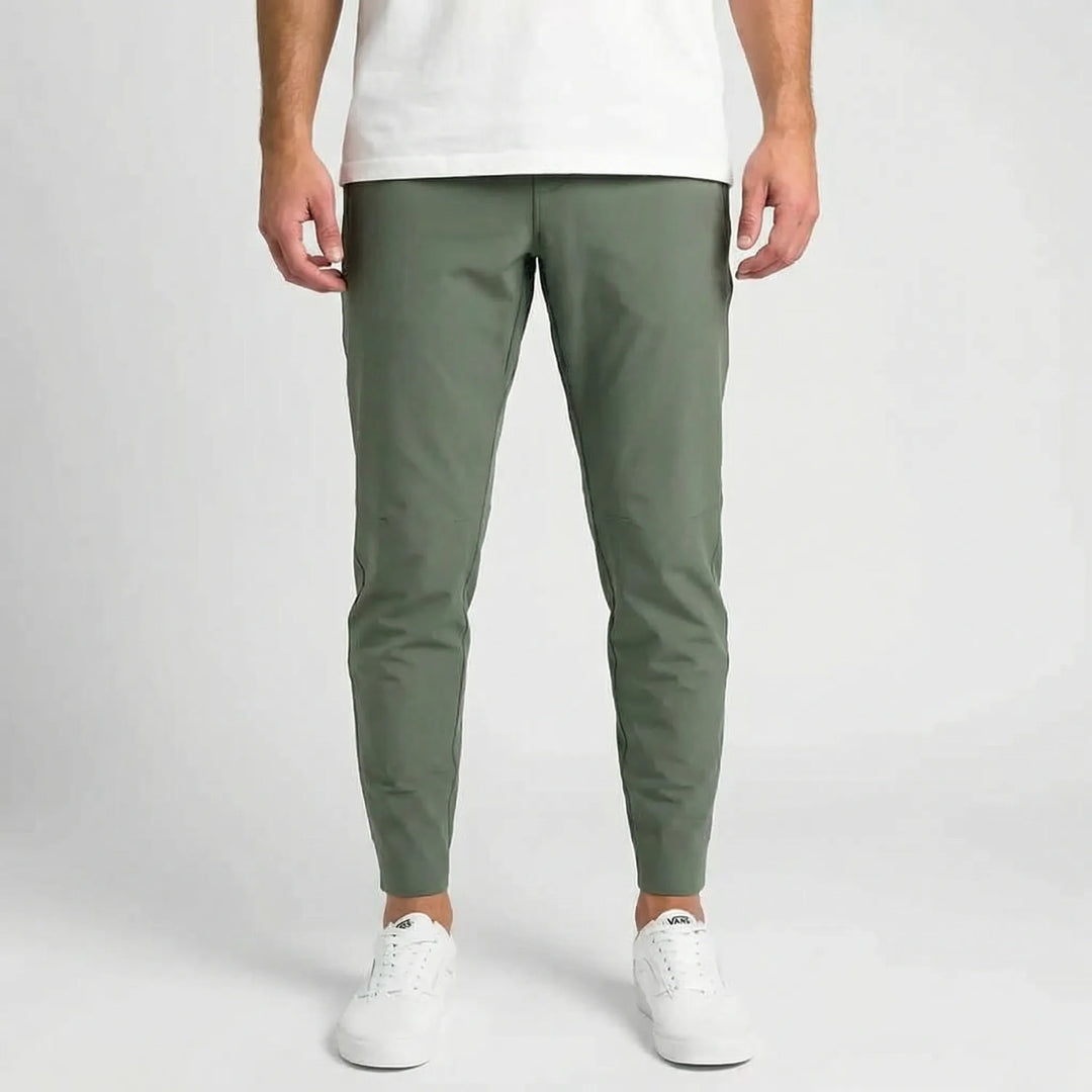 Herrbyxor Ashton, slim fit med raka ben. Modern passform för en elegant och bekväm stil.