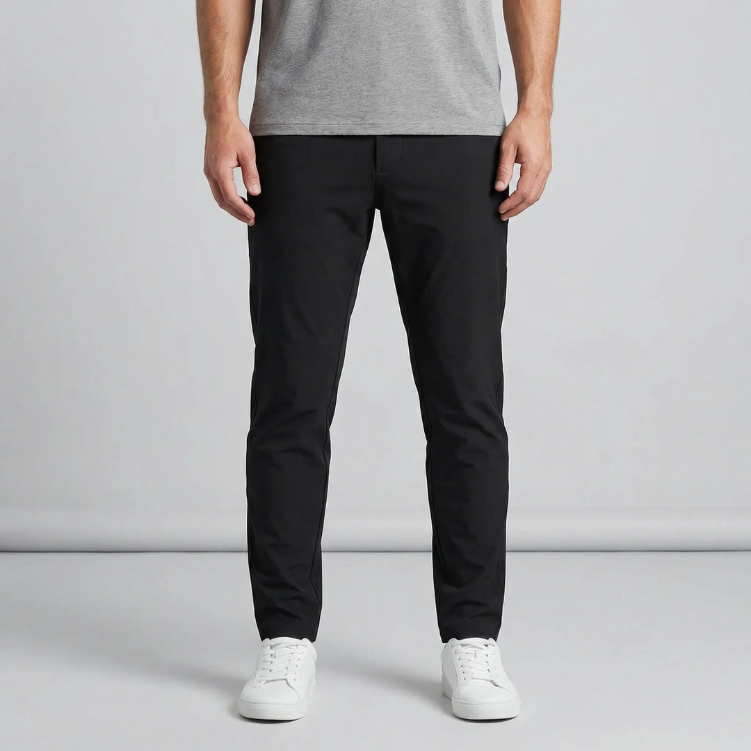 Mångsidiga eleganta herrbyxor med slim fit och raka ben, perfekta för fest eller kontor.