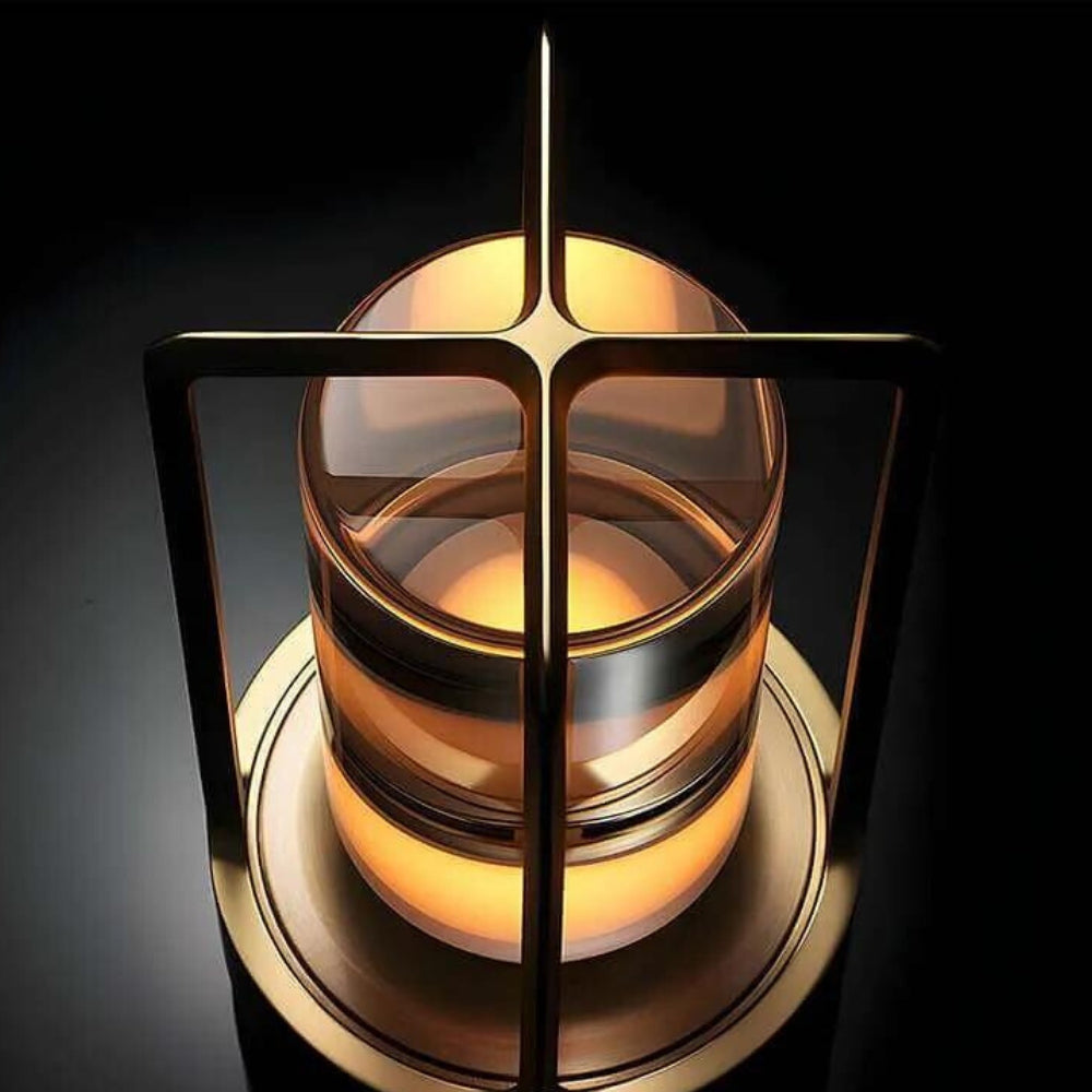 Trådlös LED-bordslampa med touchstyrning placerad på ett modernt skrivbord
