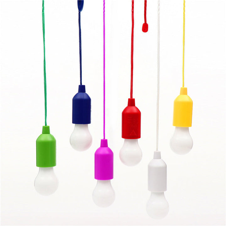 "Trådlösa retro LED-lampor i färger, blå, grön, gul, för hem och camping, hängs med snöre, enkel belysning."