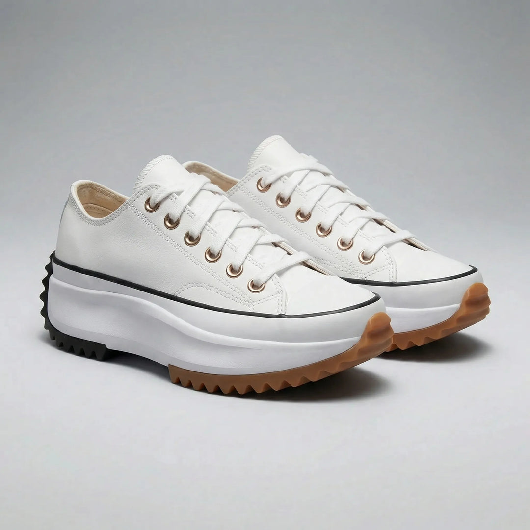 Slitstark sula på dam platåsneaker "Ashley". Ger bra grepp och komfort för långa dagar.