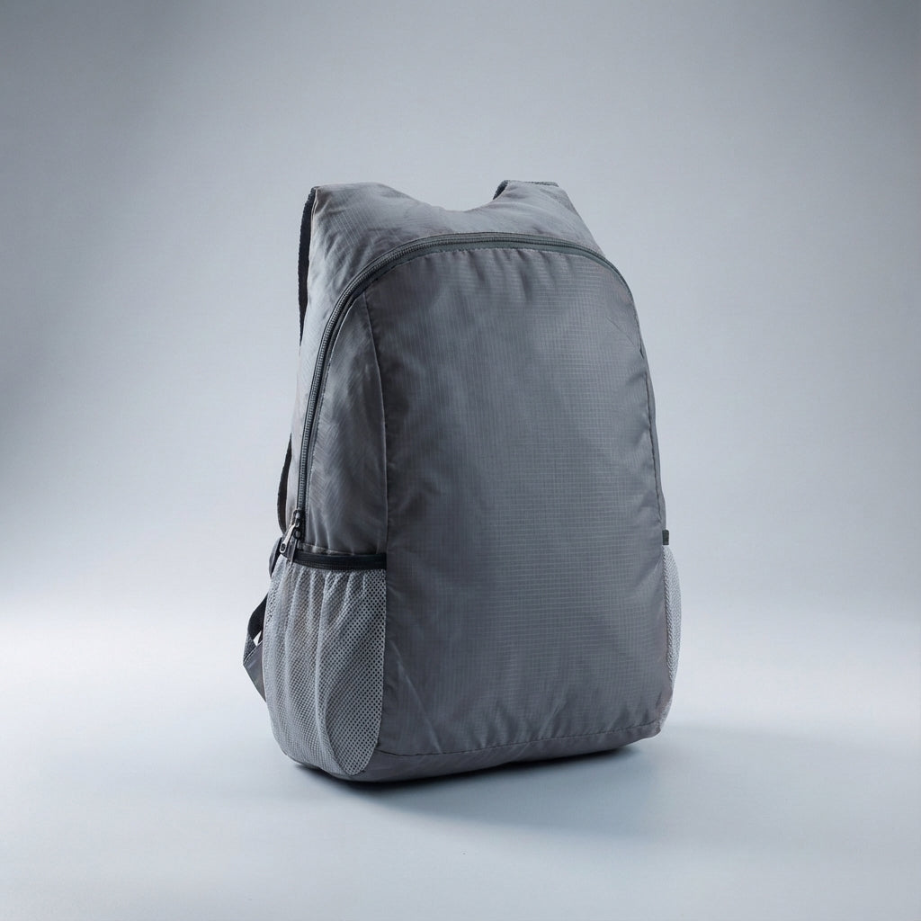 Maximal packningsfrihet med ultralätt, hopfällbar & vattentålig ryggsäck. Perfekt för den aktiva resenären.