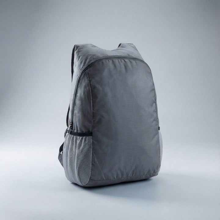 Maximal packningsfrihet med ultralätt, hopfällbar & vattentålig ryggsäck. Perfekt för den aktiva resenären.