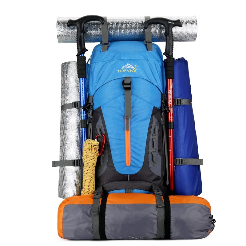 Mångsidig 45L vattentät ryggsäck för unisex. Lämplig för vandring, camping och all slags friluftsliv.