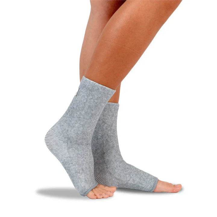 Unisex bambustrumpor med kompression och öppen tå för optimalt fotstöd och vardagskomfort.