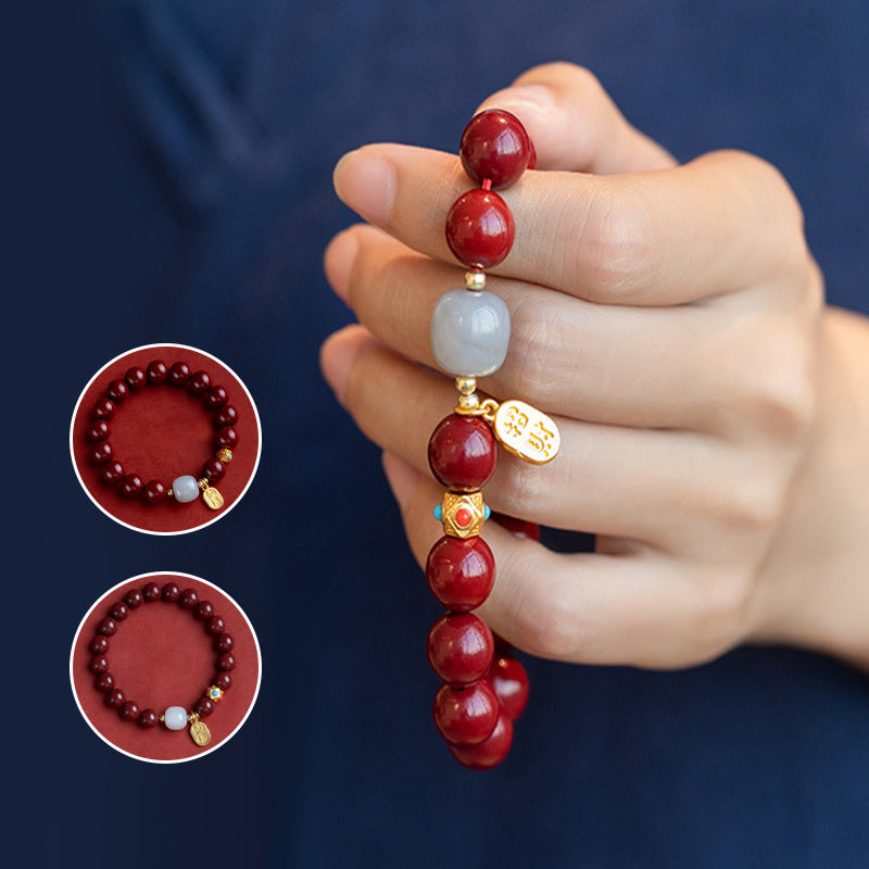 Unisex cinnoberarmband i röd jaspis med släta pärlor, eleganta och jordnära smycken för vardagsbruk.