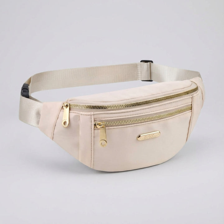 Mångsidig lätt nylonväska som midjeväska, crossbody eller axelväska. Idealisk för vardagsbruk.