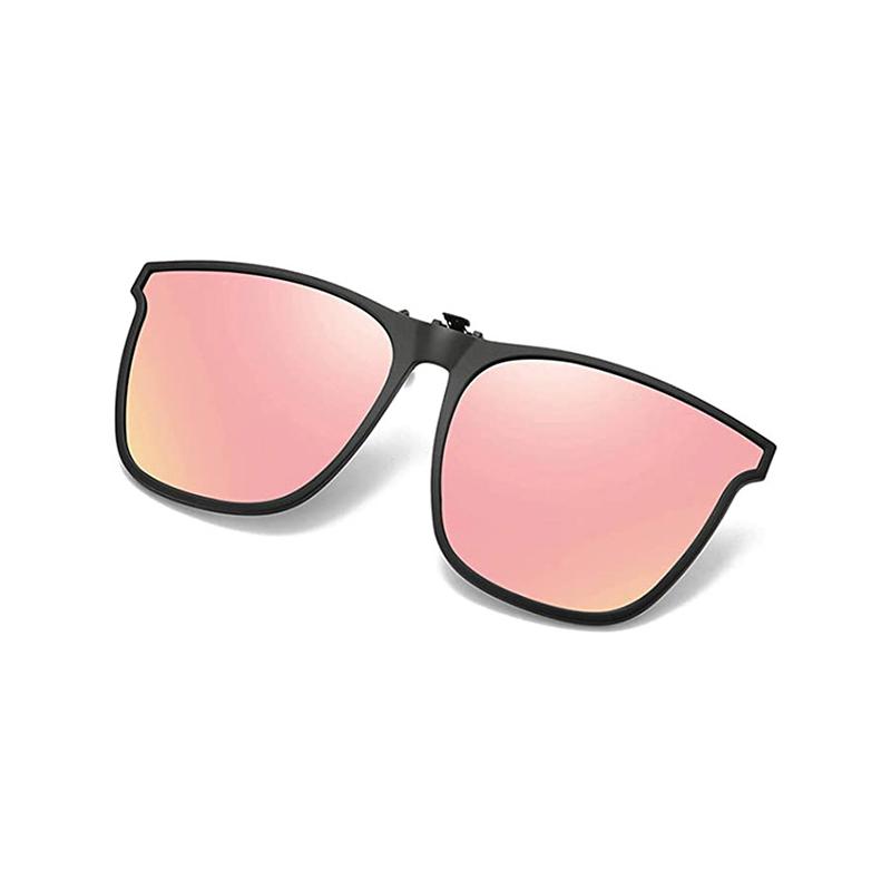 Unisex polariserade clip-on solglasögon med lätt flip-up funktion. Skyddande UV linser för klarhet och komfort.