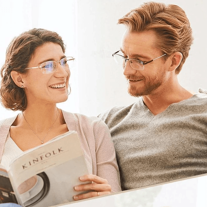 Unisex progressiva läsglasögon i titan, elegant design, anti-blått ljus, bekväma och lätta att bära.