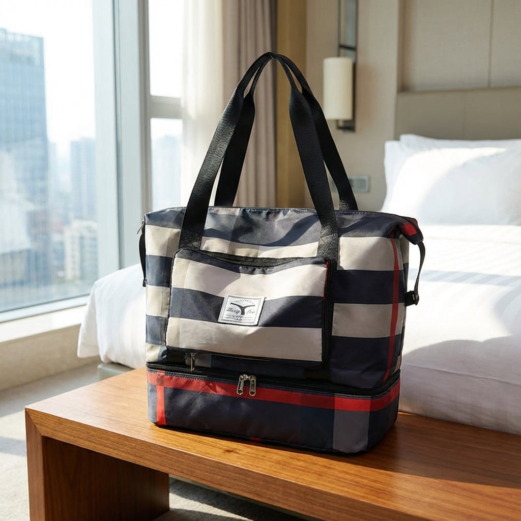Unisex rymlig weekendväska med smart bottenfack. Perfekt för organiserad packning och handbagage.