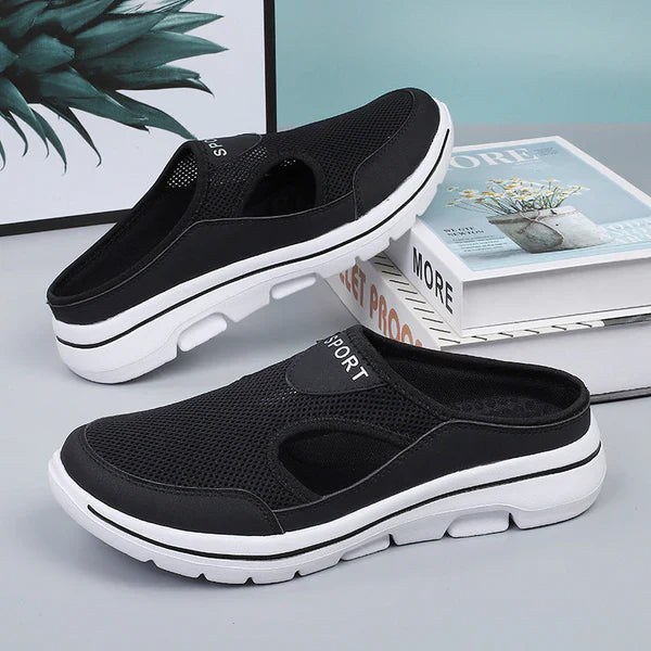 Unisex sportsandaler med stötdämpning. Mångsidiga och bekväma slip-on för aktiv fritid och sommar.