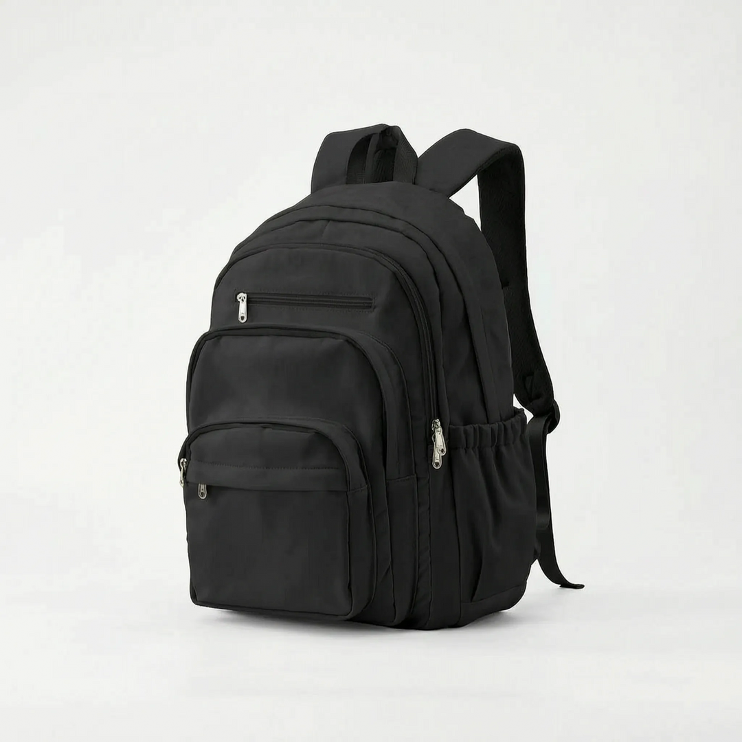 Vardagsryggsäck med ergonomisk design, justerbara axelremmar och vadderad rygg för maximal komfort.