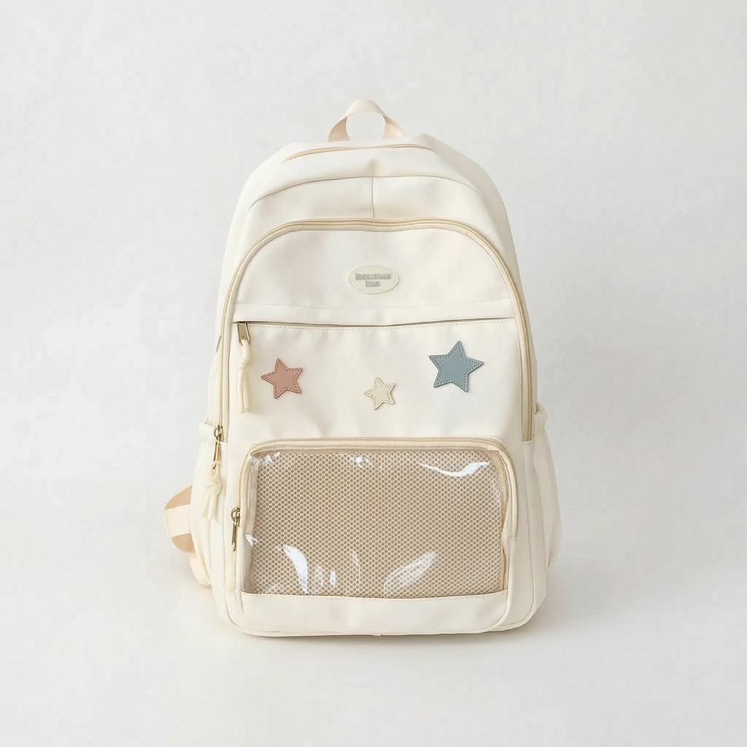 Detalj av slitstark vardagsryggsäck med personlig display. Unisex kawaii skolväska för en unik y2k stil.