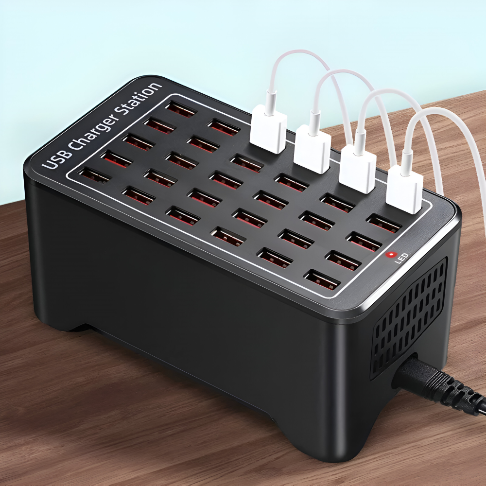 Kompakt USB-laddstation för organiserad laddning av flera enheter hemma eller på kontoret.