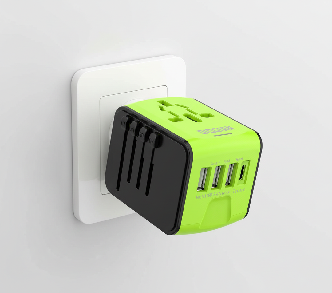 Pålitlig universell reseadapter med USB-C för säker laddning av din elektronik utomlands.