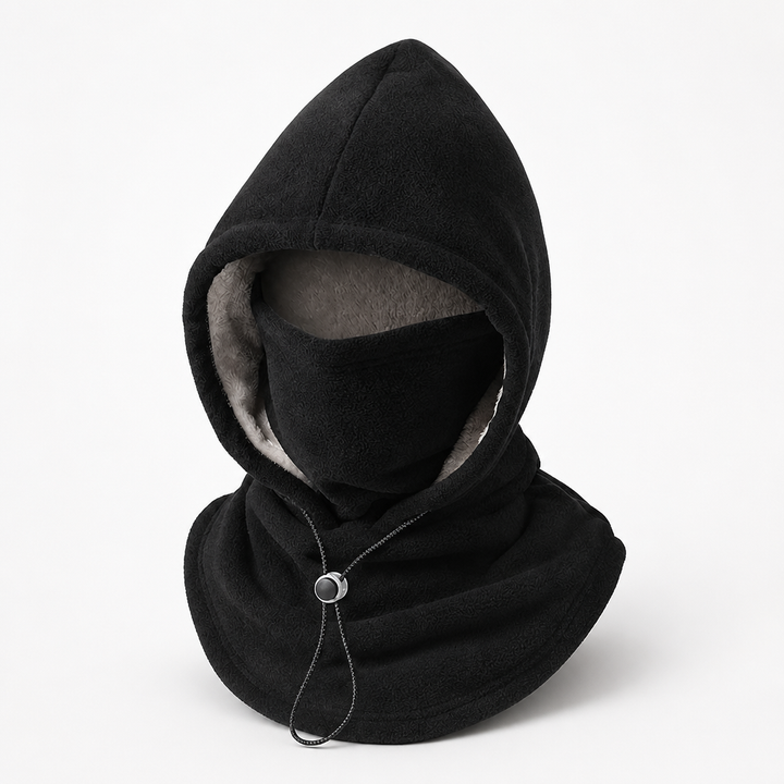 Varm ansiktsmask och vinterkläder i slittålig fleece