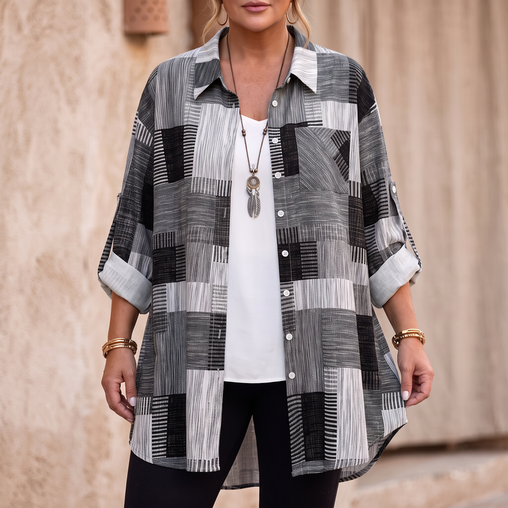 Stilfull mix av mönster på damens rutiga patchwork skjorta