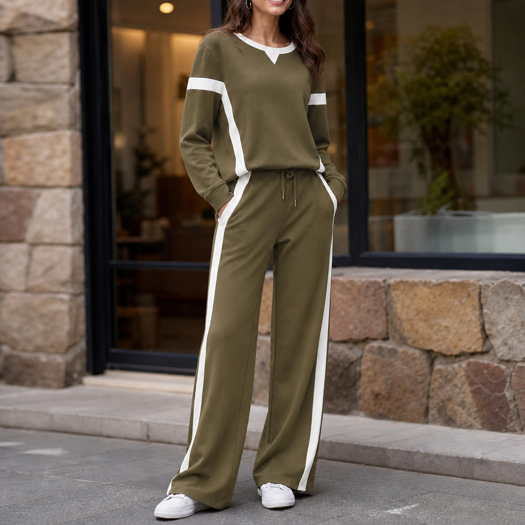 Beiget loungewear plagg med tröja och vida byxben