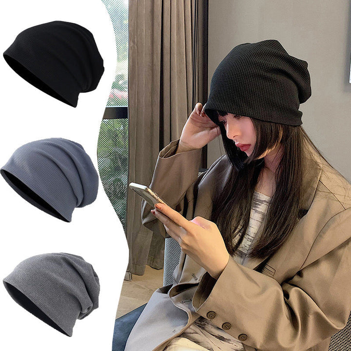 Varm unisex höstvintermössa i mjuk, vindtät fleece, kupoltopp, brättefri, blå färg, perfekt för höst och vinter.