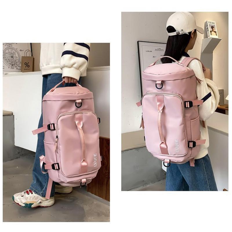 "Vattentät unisex ryggsäck/duffelväska, multifunktionell design, visad i olika färger: blå, mint, violett, rosa."